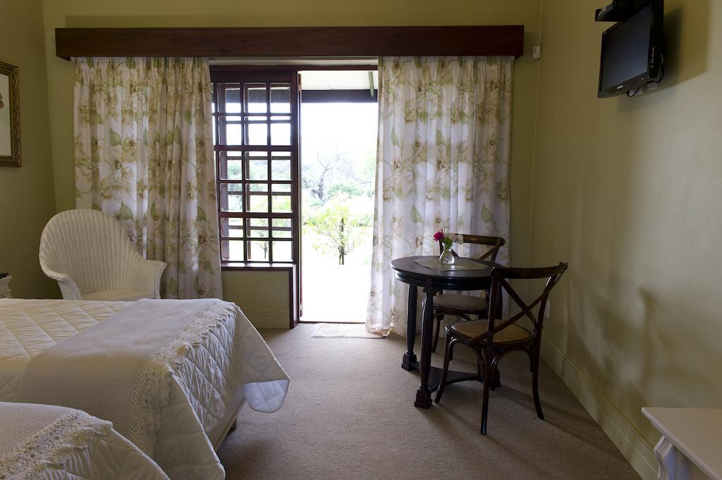 Olive Hill Country Lodge Bloemfontein Ngoại thất bức ảnh